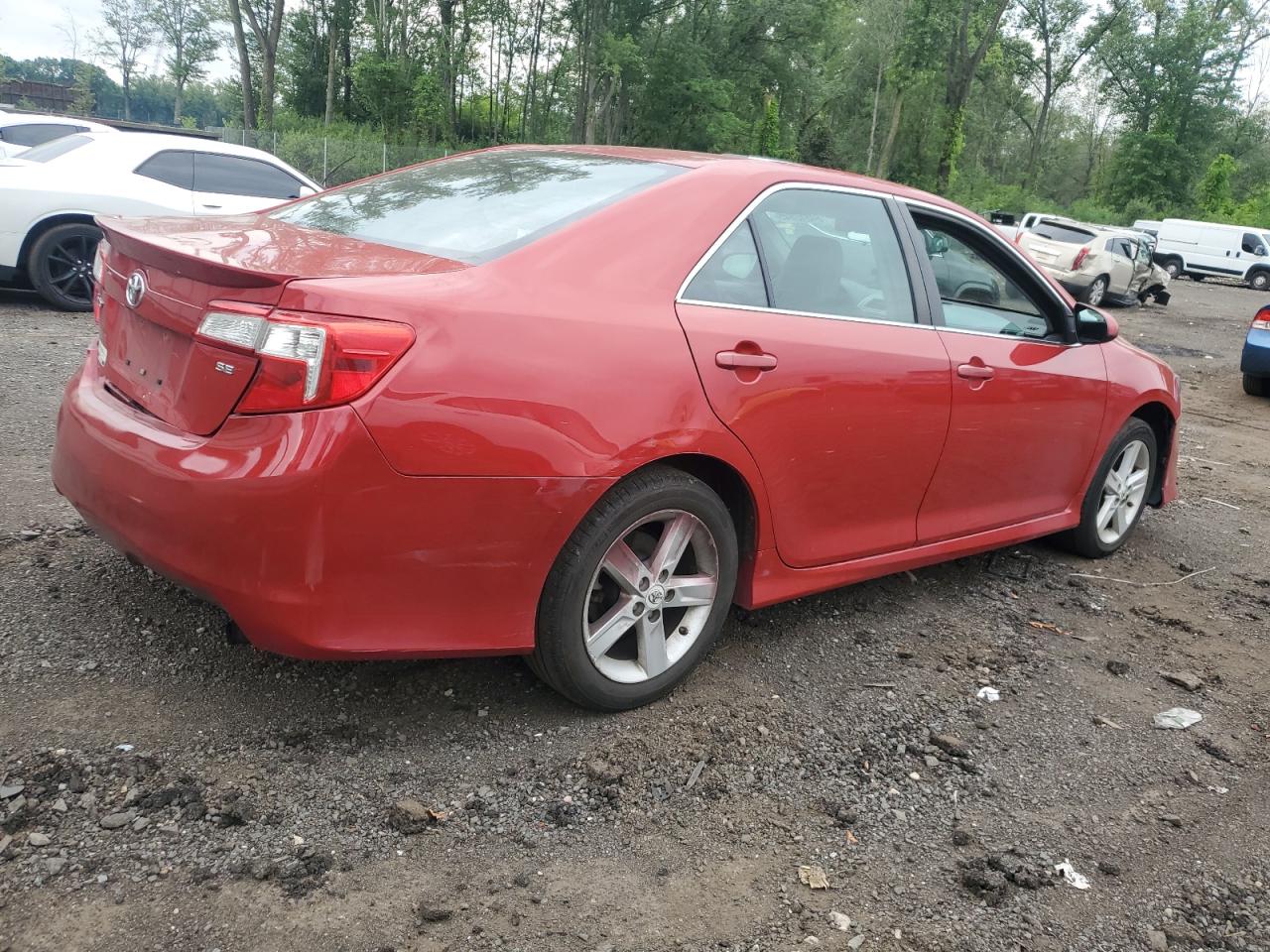 4t1bf1fk0du645330 4T1BF1FK0DU645330 2013 Toyota Camry L