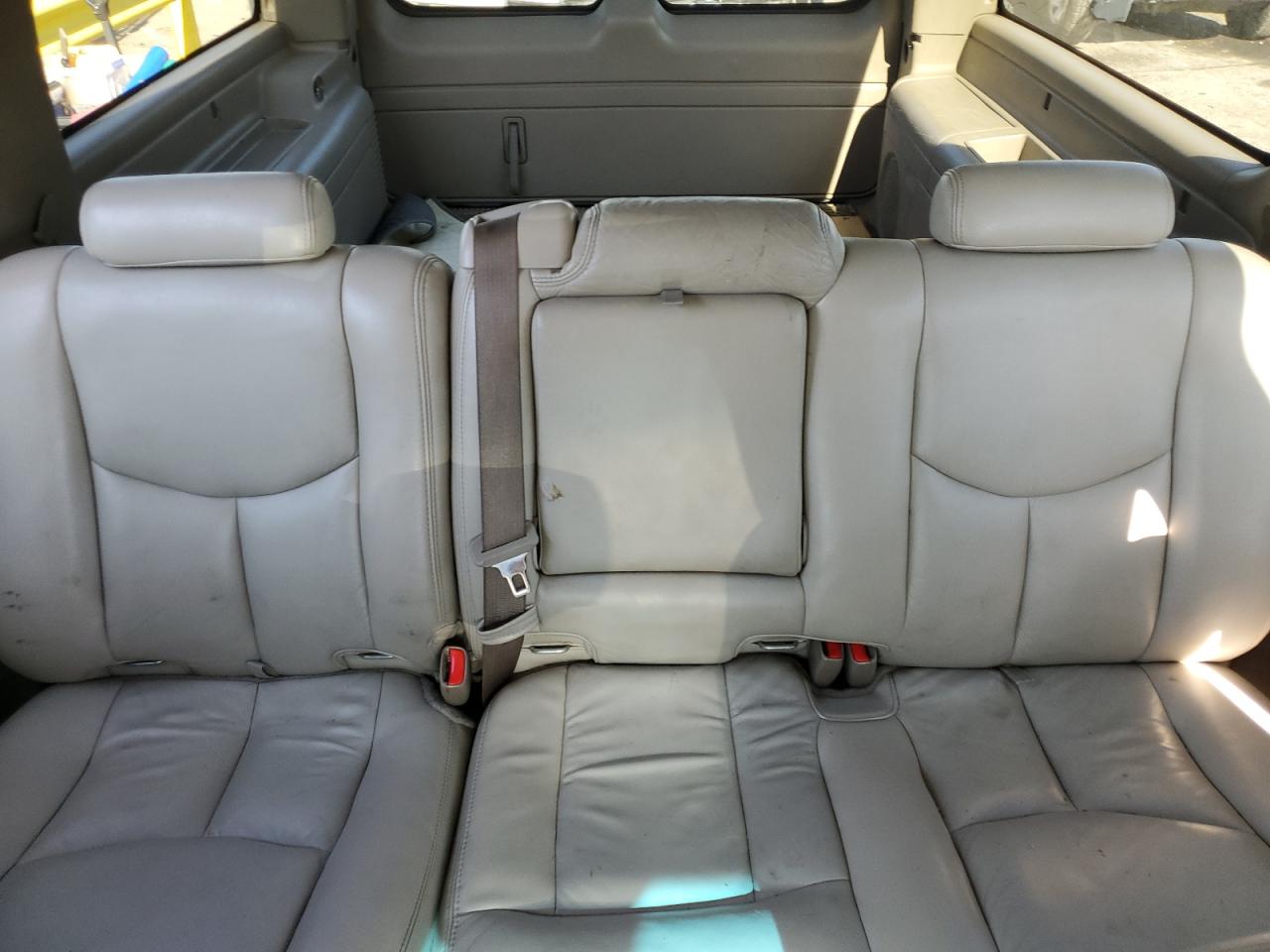 2005 GMC Yukon Xl K1500 VIN: 1GKFK16Z95J172419 Lot: 63301555