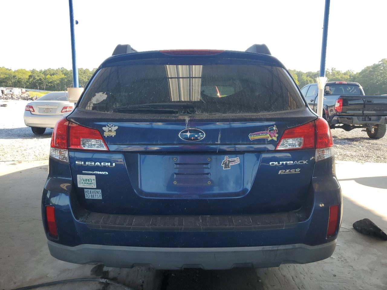 2011 Subaru Outback 2.5I Premium VIN: 4S4BRBCC5B3379994 Lot: 63643365