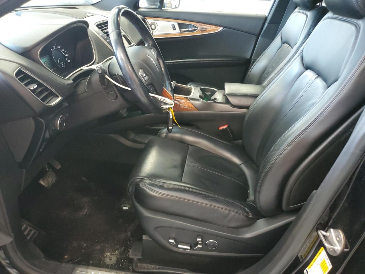 2016 Lincoln Mkx Reserve VIN: 2LMTJ8LP6GBL37797 Lot: 65954745