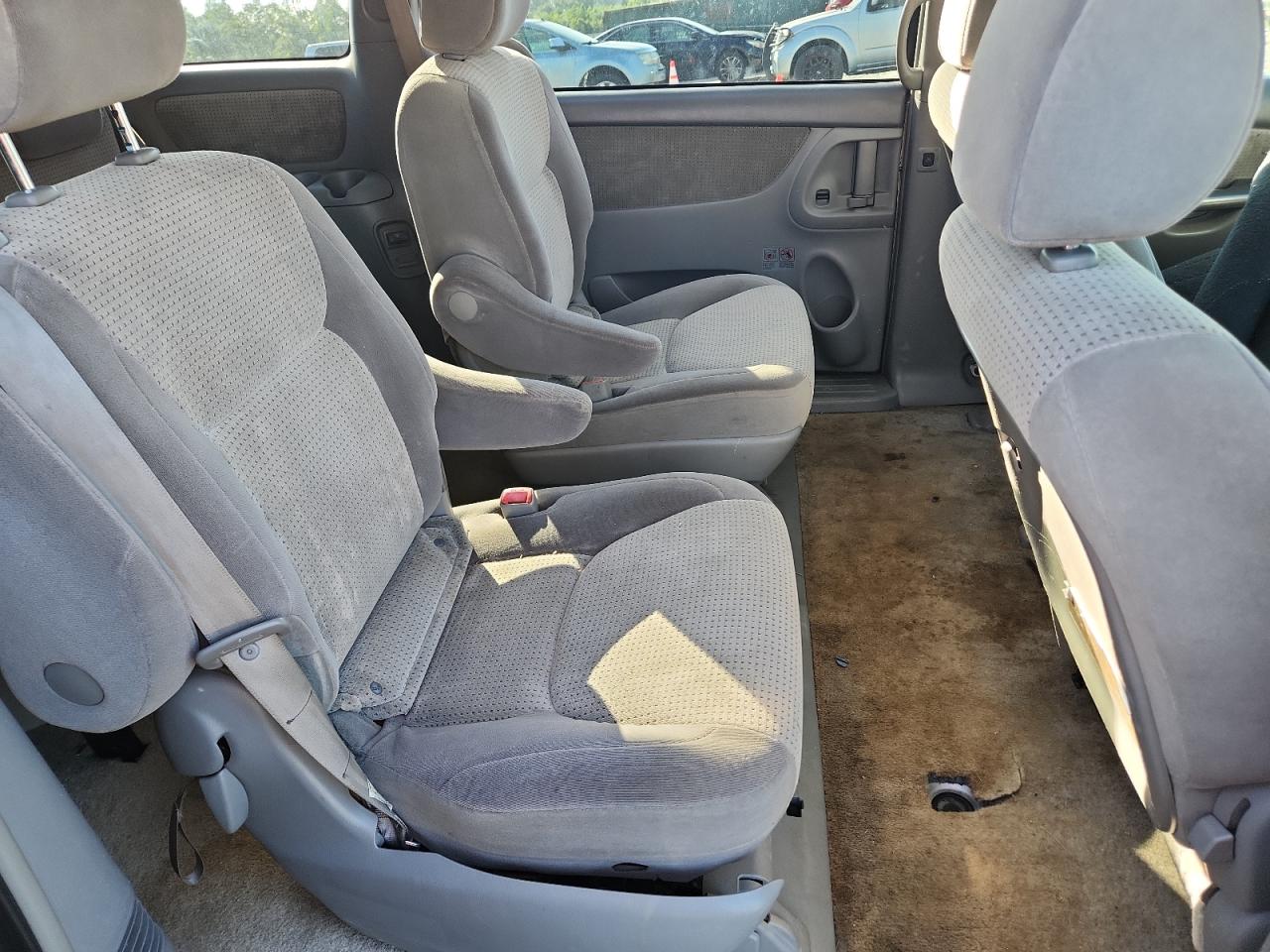 2007 Toyota Sienna Le VIN: 5TDBK23C27S005809 Lot: 64632315