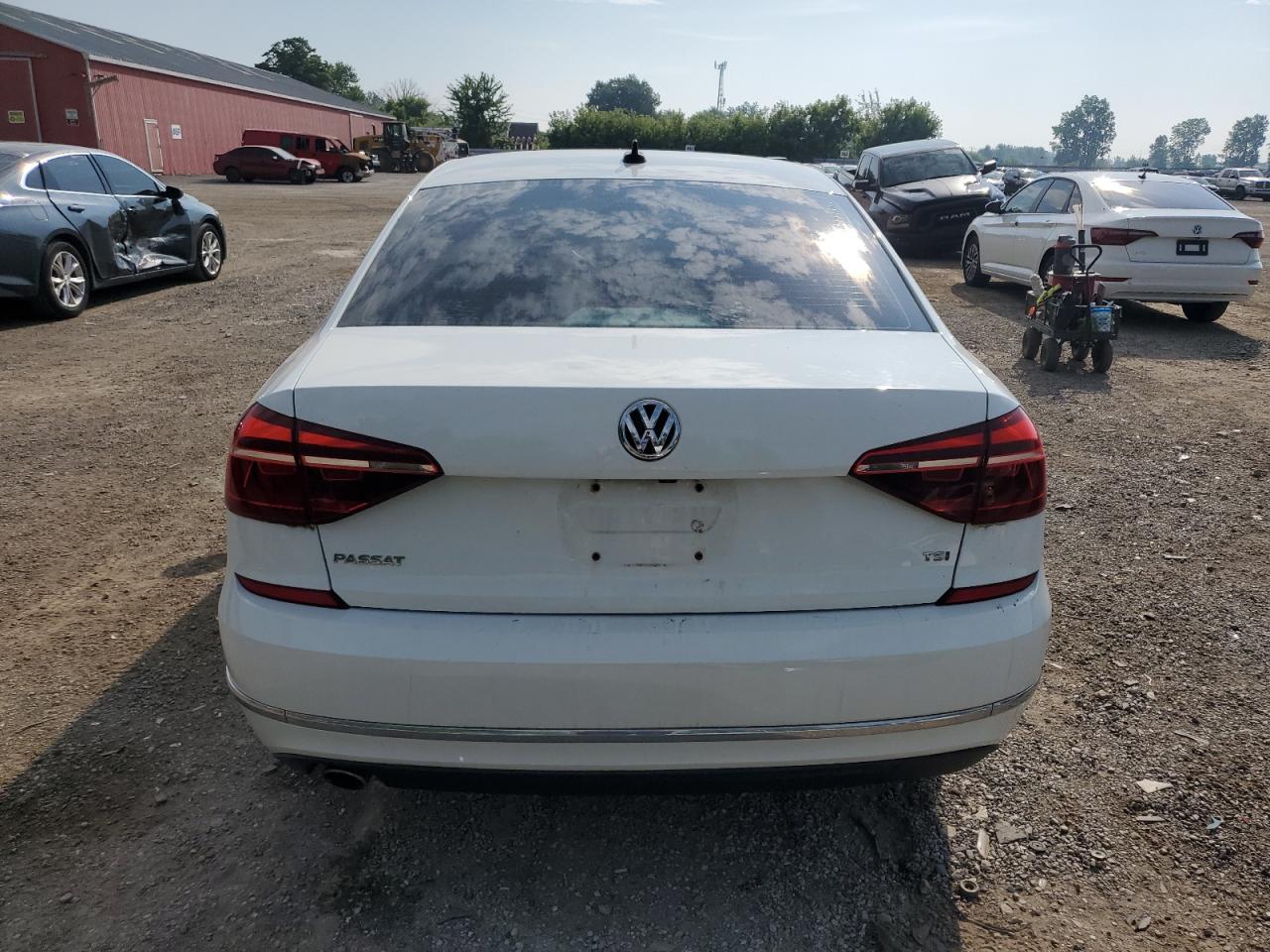 2018 Volkswagen Passat S VIN: 1VWAA7A39JC031652 Lot: 64906755