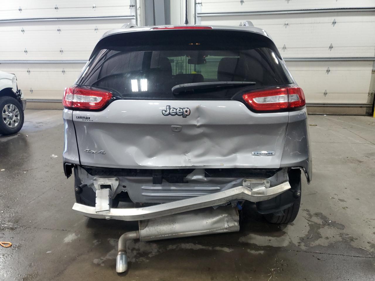 2018 Jeep Cherokee Latitude VIN: 1C4PJMCB0JD622320 Lot: 63489405