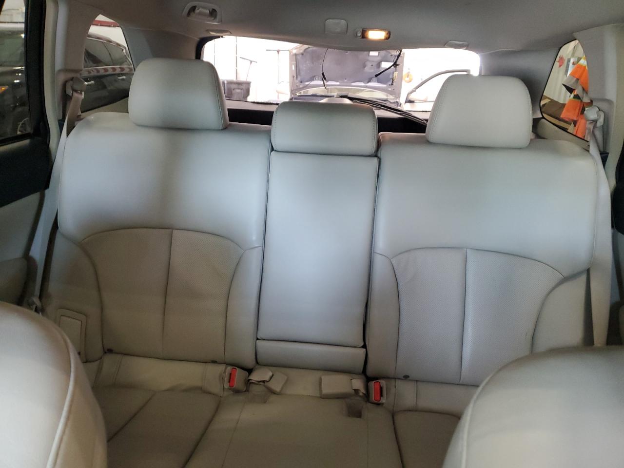 2011 Subaru Outback 2.5I Limited VIN: 4S4BRCKC4B3310270 Lot: 64791855