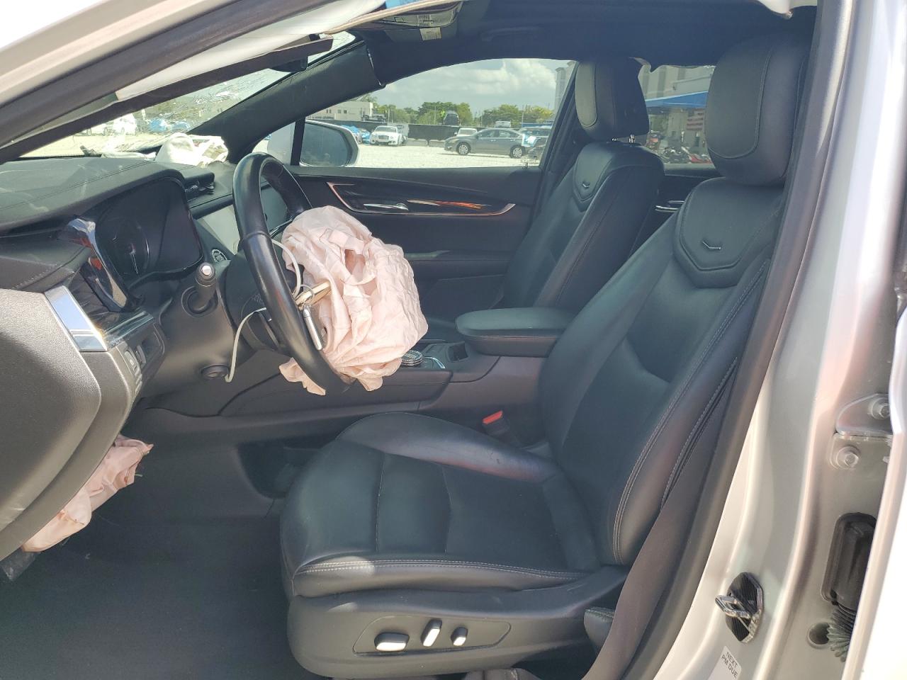 2020 Cadillac Xt5 Premium Luxury VIN: 1GYKNCRSXLZ172837 Lot: 63922225