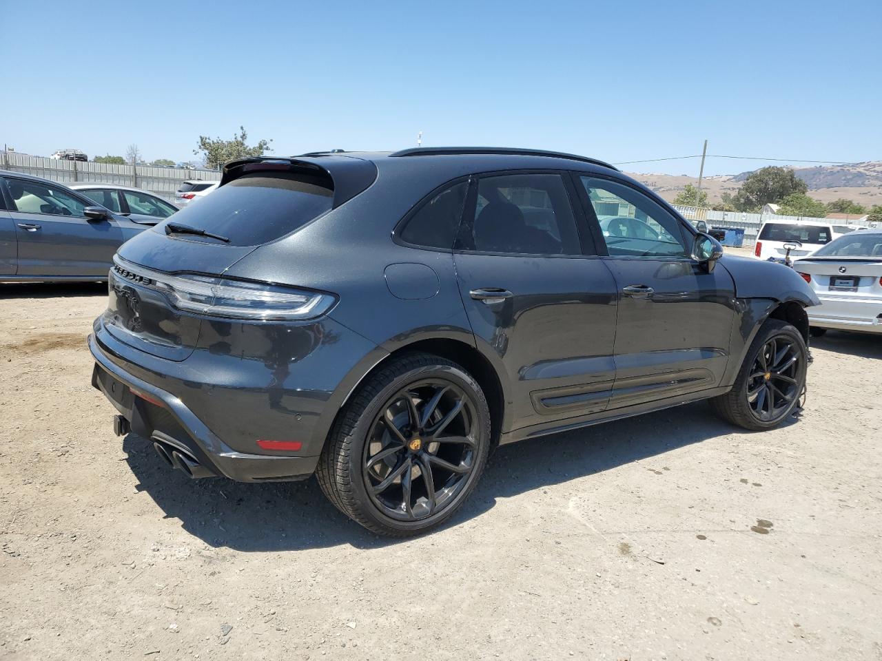 2025 Porsche Macan Gts VIN: WP1AF2A57SLB50051 Lot: 64695505