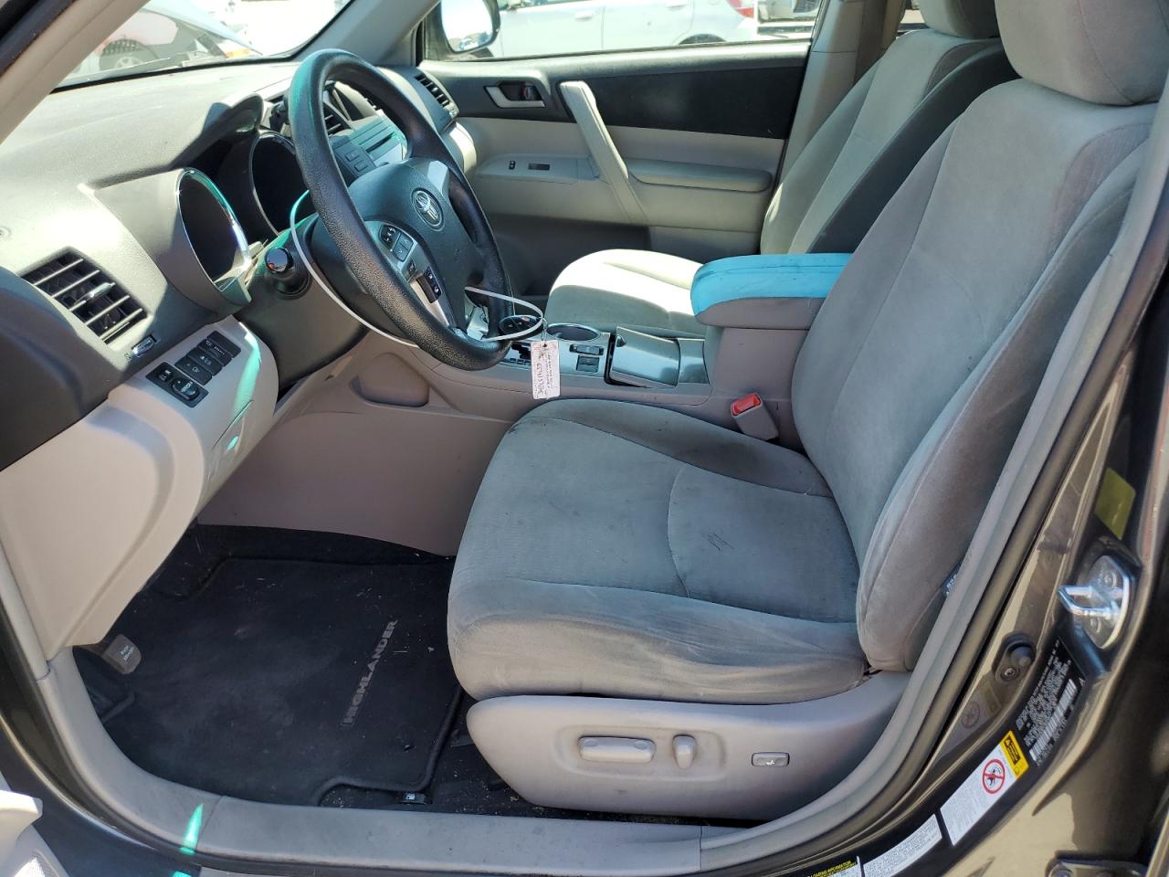 2011 Toyota Highlander Base VIN: 5TDZK3EH7BS036611 Lot: 65413325