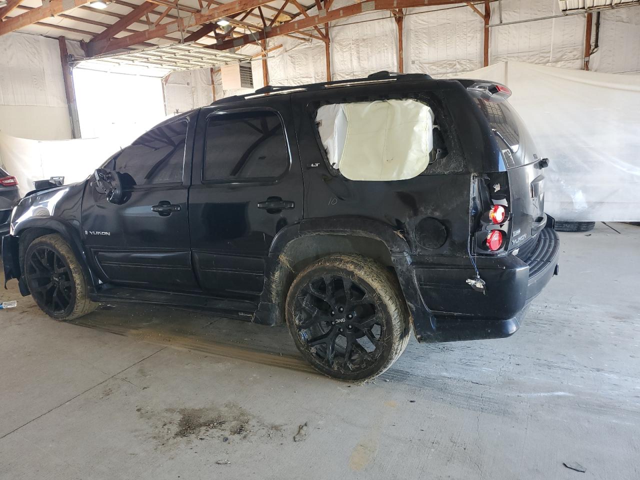 2007 GMC Yukon VIN: 1GKFC130X7R276909 Lot: 63221675