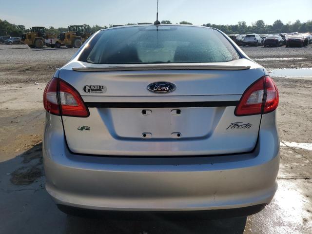  FORD FIESTA 2013 Srebrny