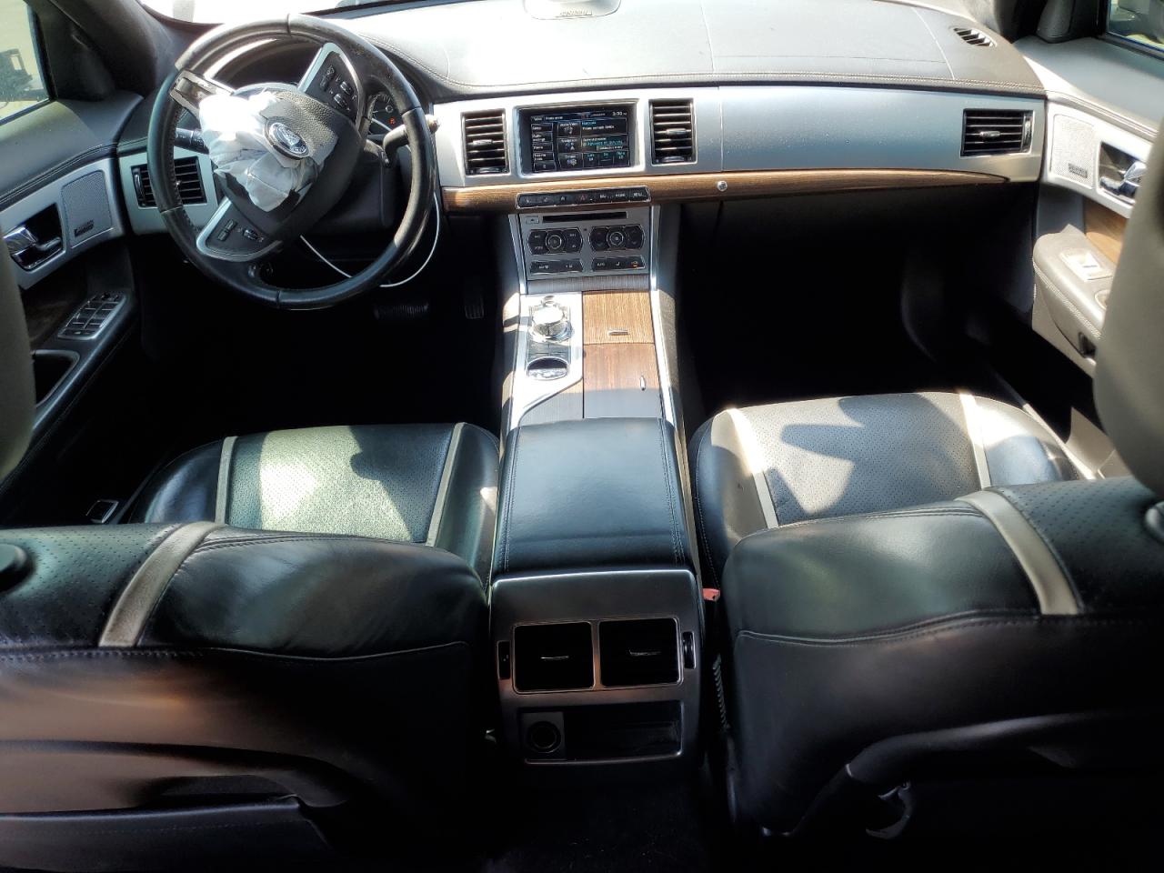 2015 Jaguar Xf 3.0 Sport VIN: SAJWA0F7XF8U64954 Lot: 64797005