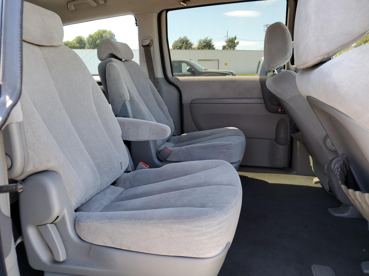 2008 Kia Sedona Ex VIN: KNDMB233886258238 Lot: 65811185