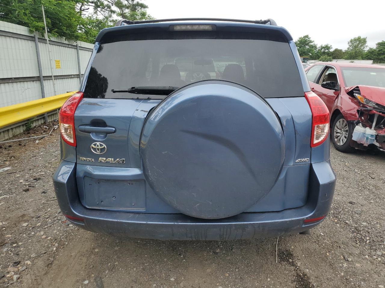 2007 Toyota Rav4 Sport VIN: JTMBK32V675024796 Lot: 64470105