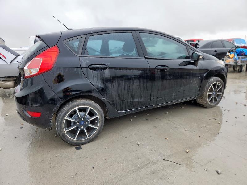  FORD FIESTA 2016 Czarny