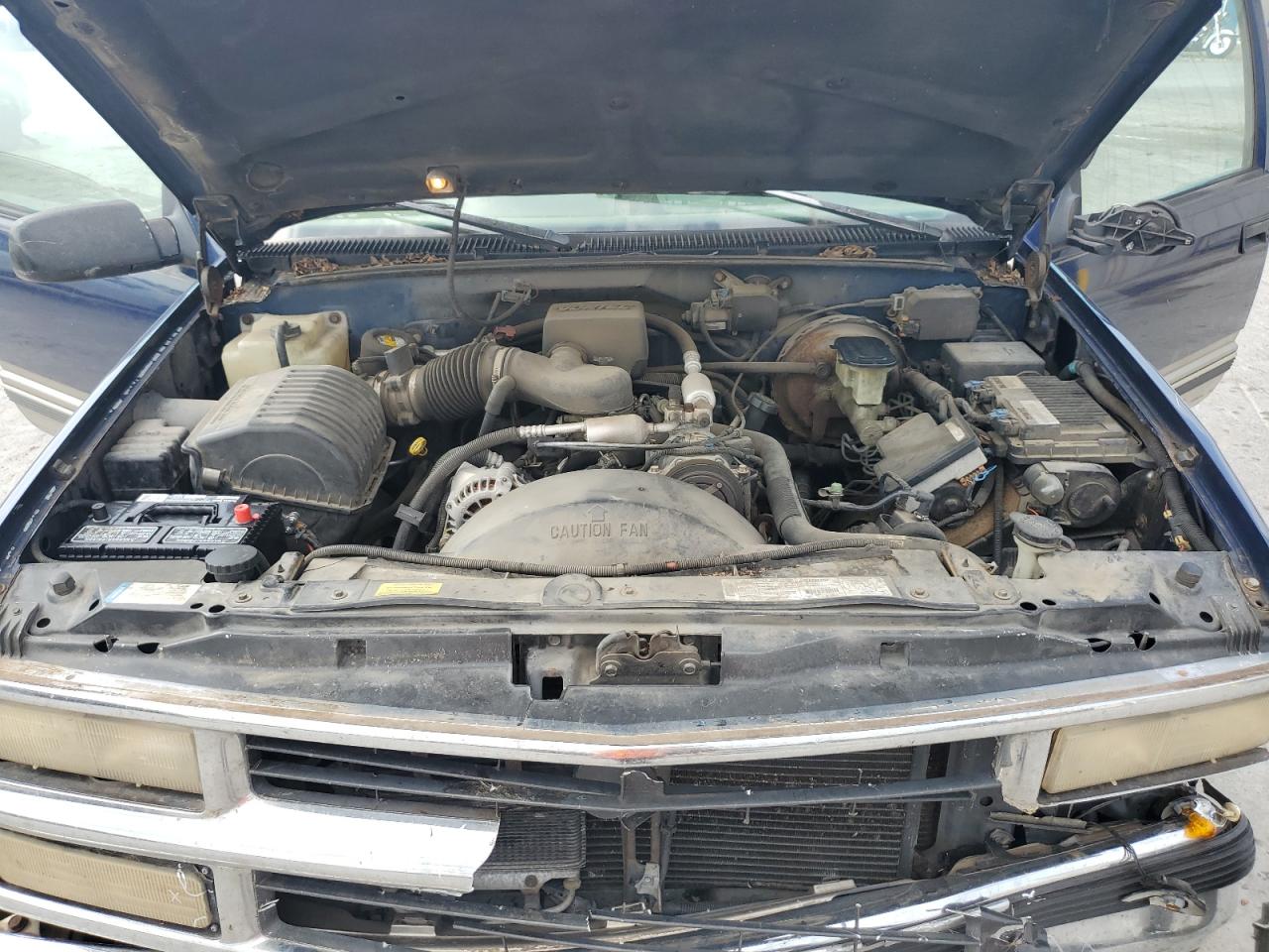 1998 Chevrolet Gmt-400 K1500 VIN: 1GCEK19R0WR161119 Lot: 65321895