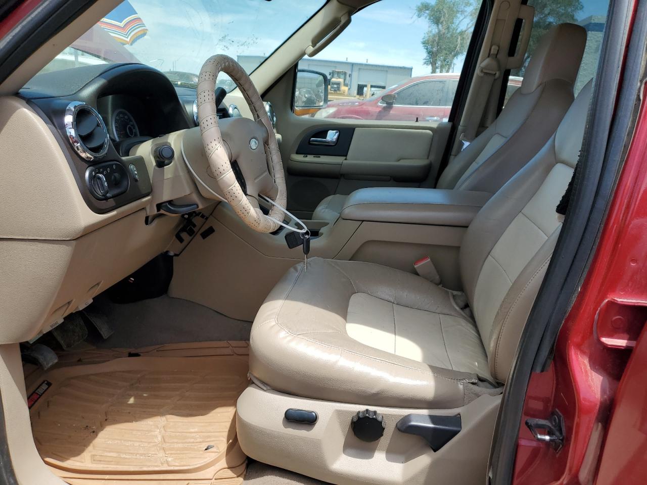 2005 Ford Expedition Eddie Bauer VIN: 1FMFU18545LA98472 Lot: 63941715