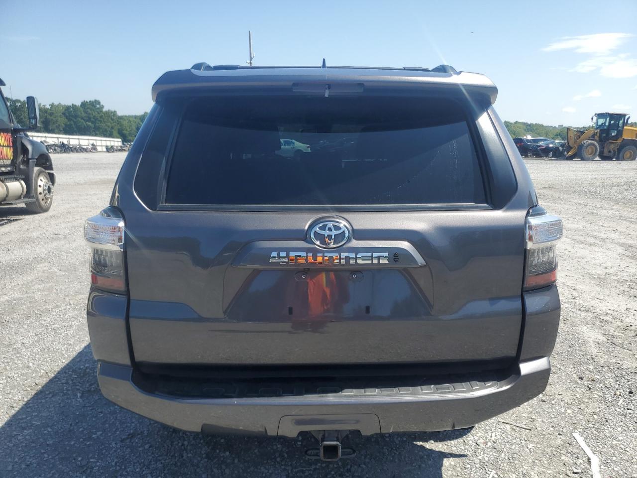 2021 Toyota 4Runner Sr5/Sr5 Premium VIN: JTEMU5JRXM5935899 Lot: 64482425