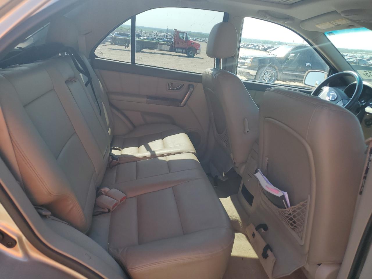 2005 Kia Sorento Ex VIN: KNDJD733555414893 Lot: 64375215