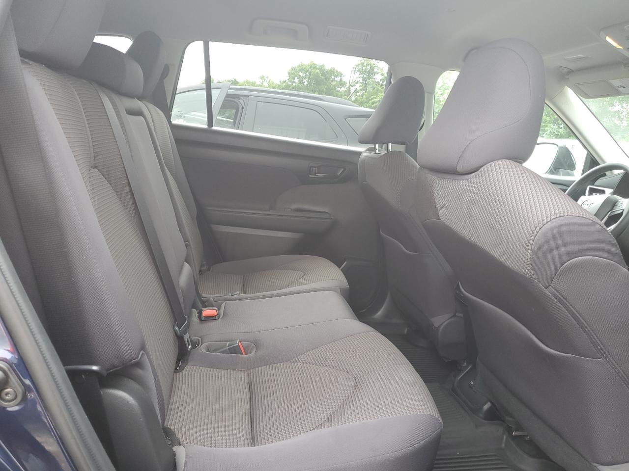 2022 Toyota Highlander L VIN: 5TDBZRBH6NS571776 Lot: 62668855