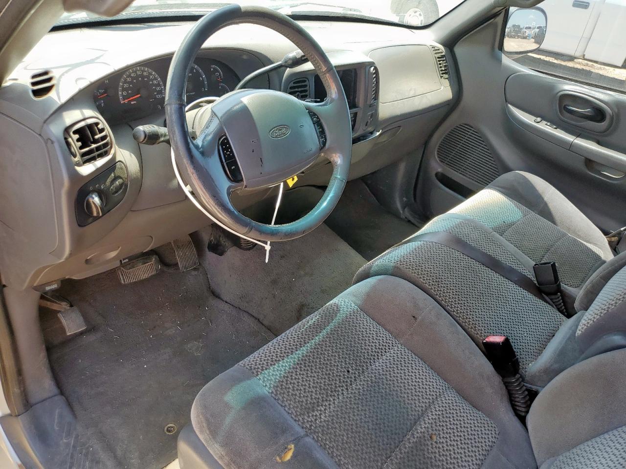 2002 Ford F150 VIN: 1FTRX17L82NA73485 Lot: 65565265