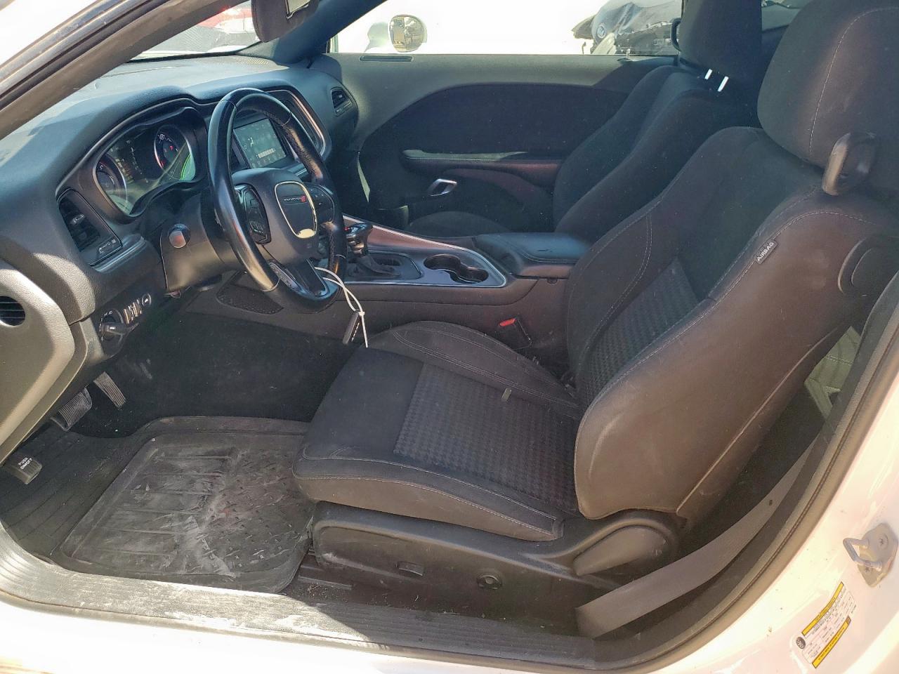 2019 Dodge Challenger Sxt VIN: 2C3CDZAG0KH712688 Lot: 67082195