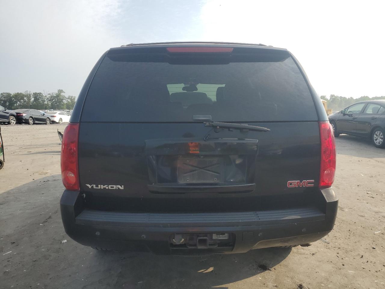 2007 GMC Yukon VIN: 1GKFC13J77R148233 Lot: 65832995