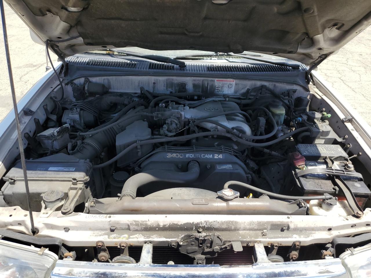1999 Toyota 4Runner Sr5 VIN: JT3GN86RXX0118656 Lot: 63533425