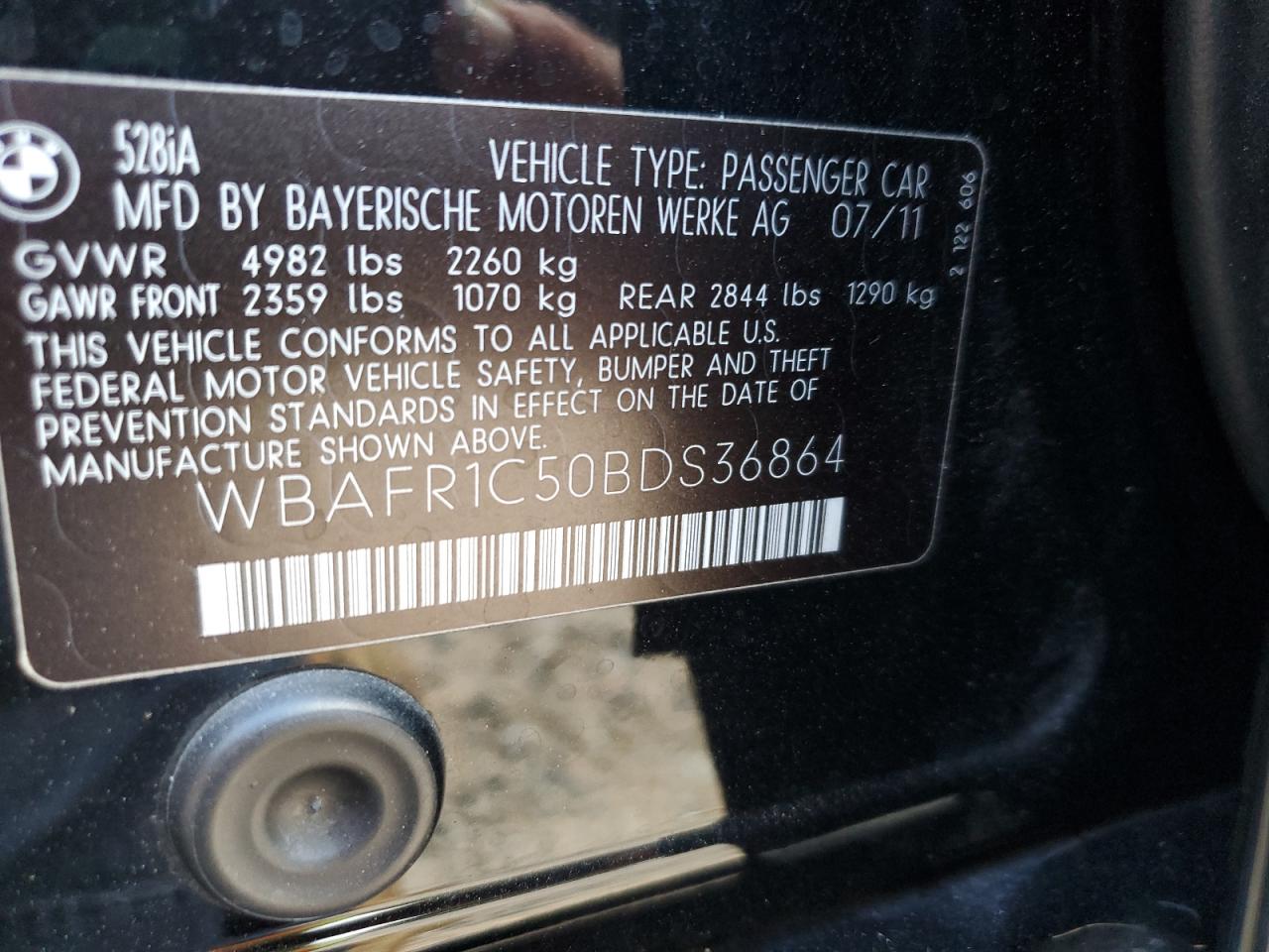2011 BMW 528 I VIN: WBAFR1C50BDS36864 Lot: 64523055