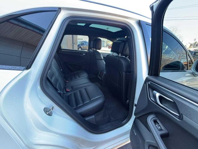 Parquets PORSCHE MACAN 2017 White