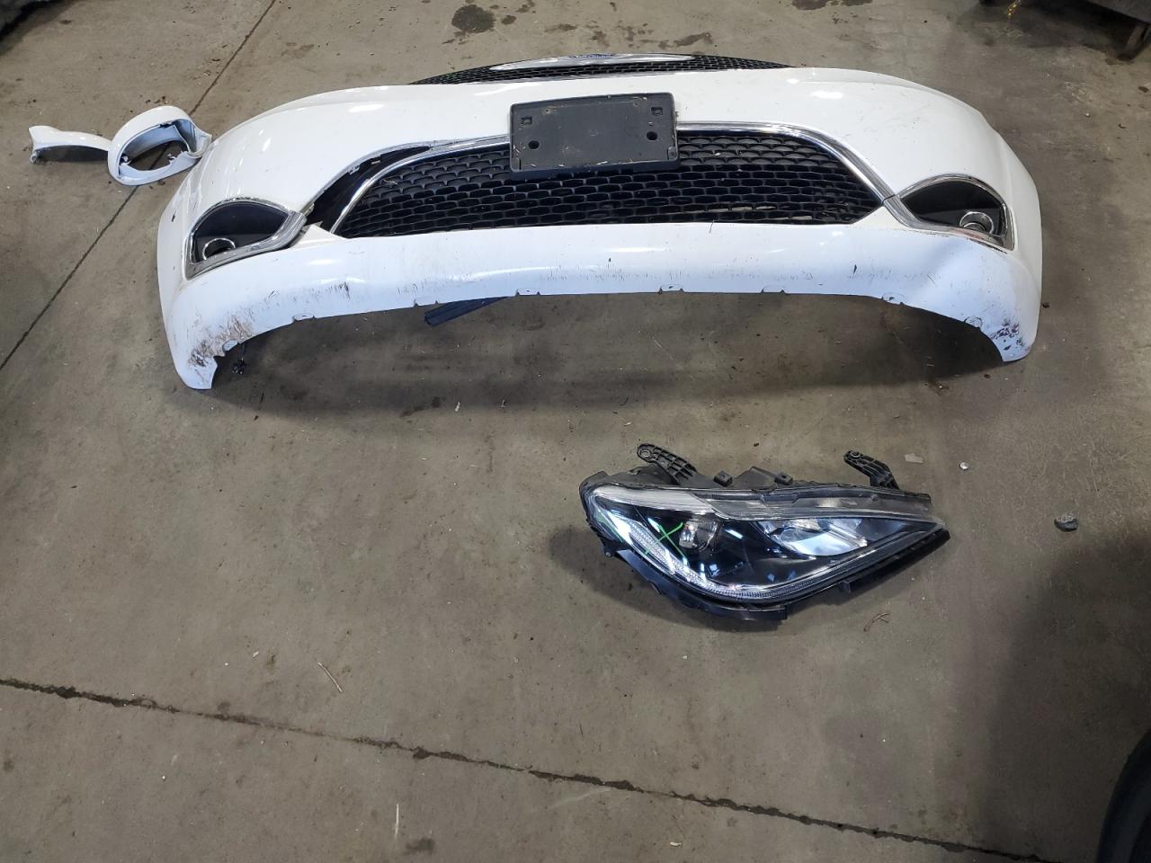 2019 Chrysler Pacifica Touring L VIN: 2C4RC1BG9KR527509 Lot: 64748435