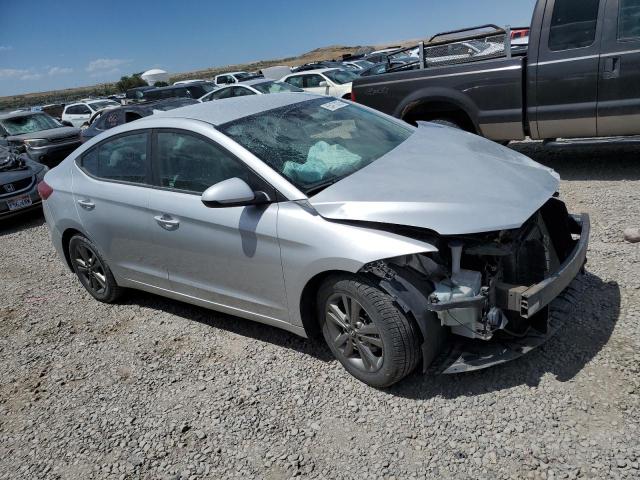  HYUNDAI ELANTRA 2017 Srebrny