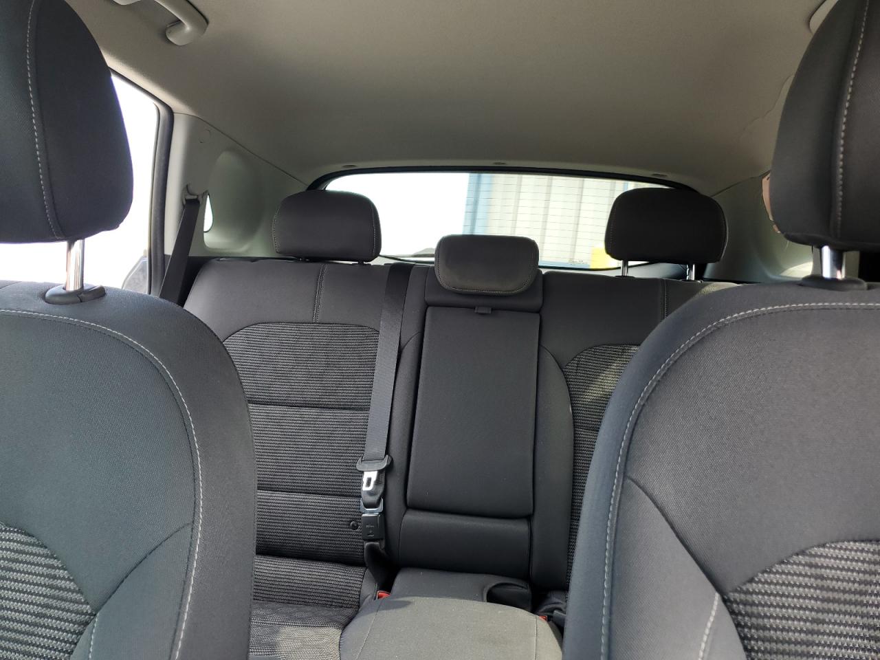 kndcb3lc2k5255415 KNDCB3LC2K5255415 2019 Kia Niro Fe