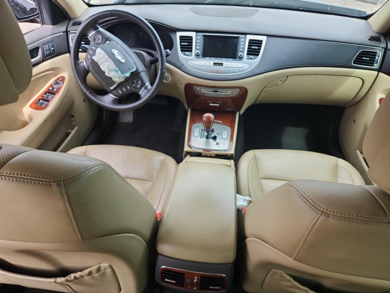 2013 Hyundai Genesis 3.8L VIN: KMHGC4DD7DU249044 Lot: 62940045