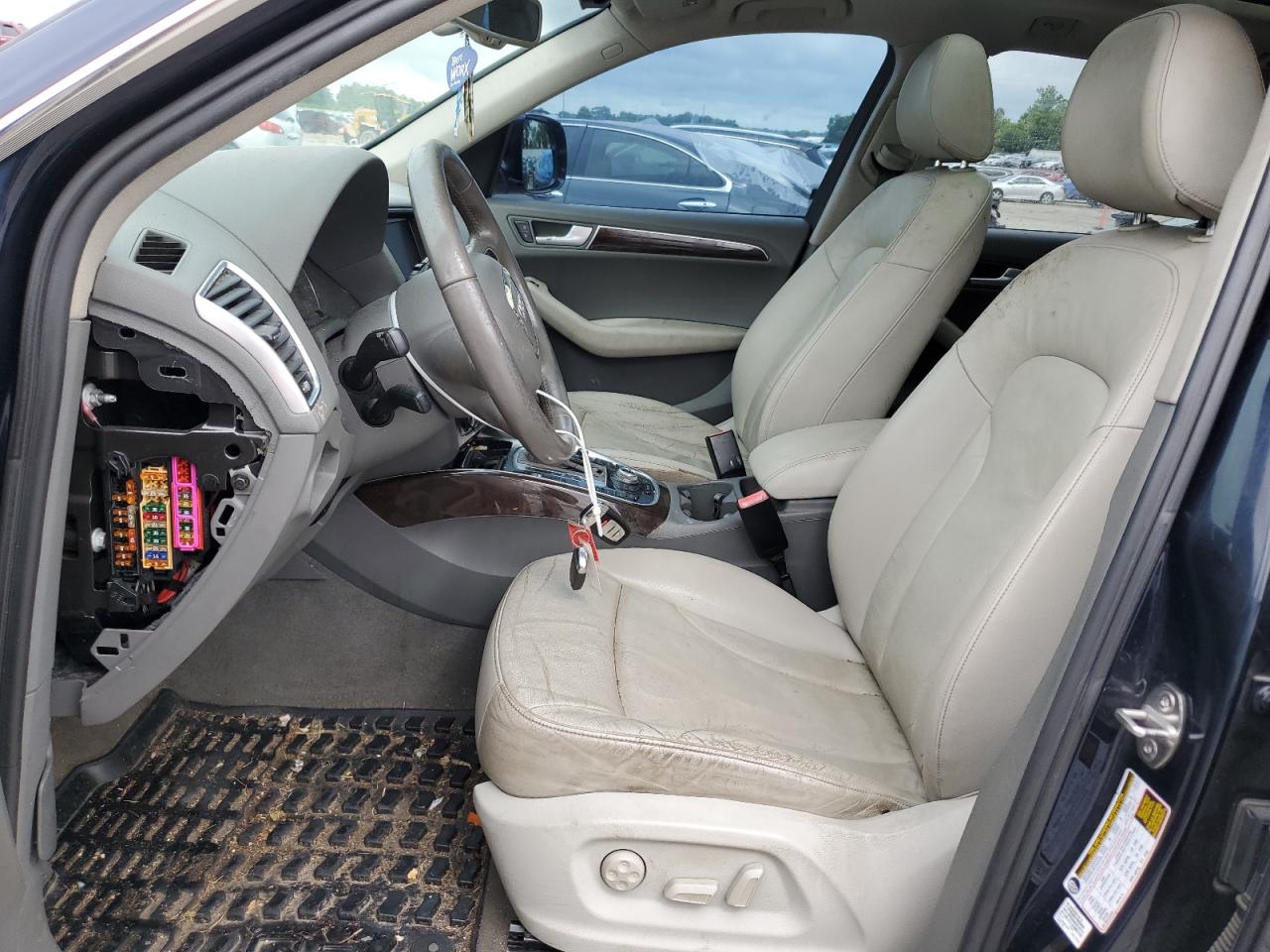 2011 Audi Q5 Premium Plus VIN: WA1LFAFP2BA017962 Lot: 65363945