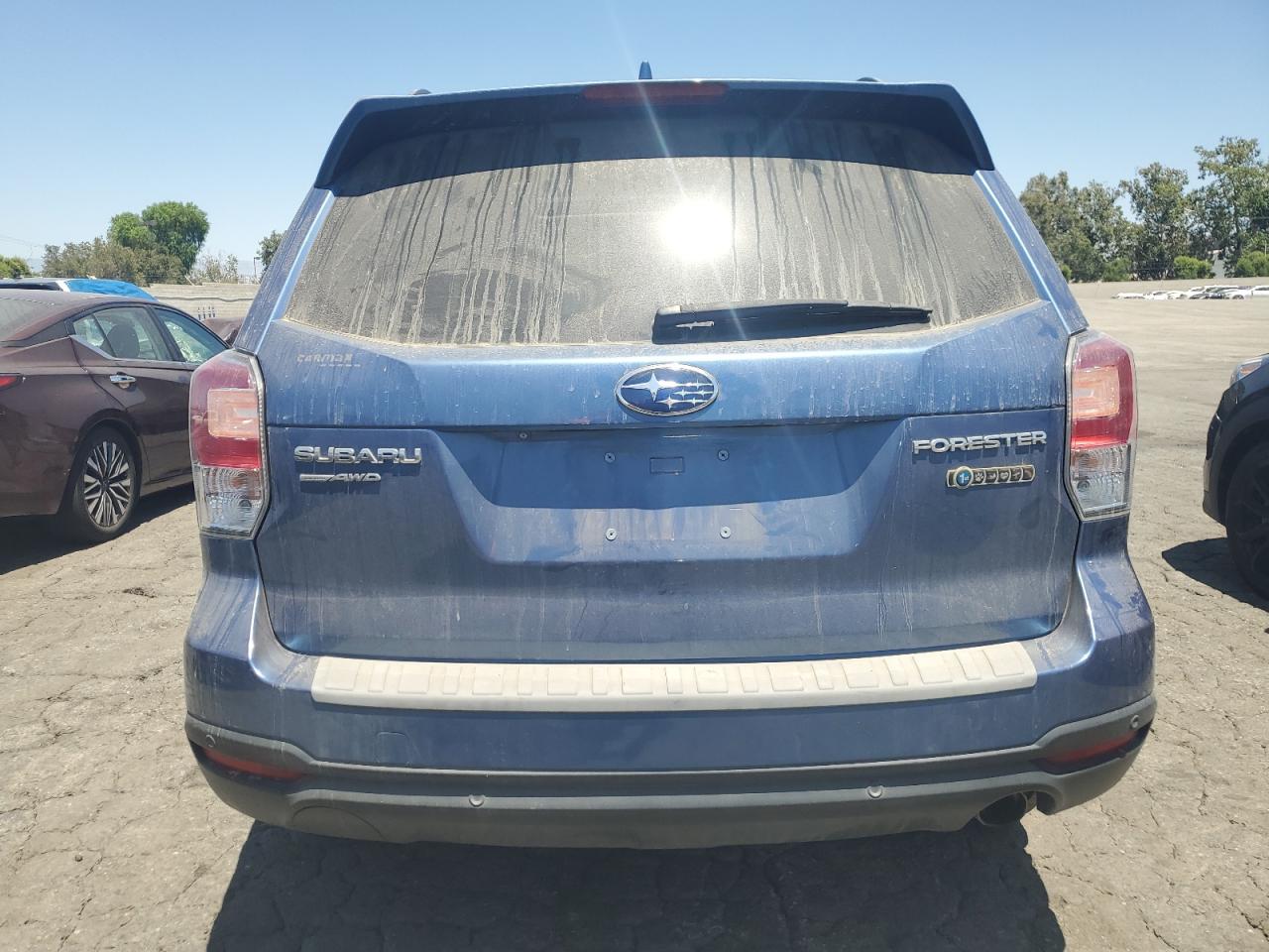 2017 Subaru Forester 2.5I Limited VIN: JF2SJARC0HH559300 Lot: 64435735