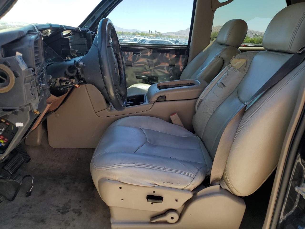 2004 GMC Yukon VIN: 1GKEC13T64J306620 Lot: 63784385