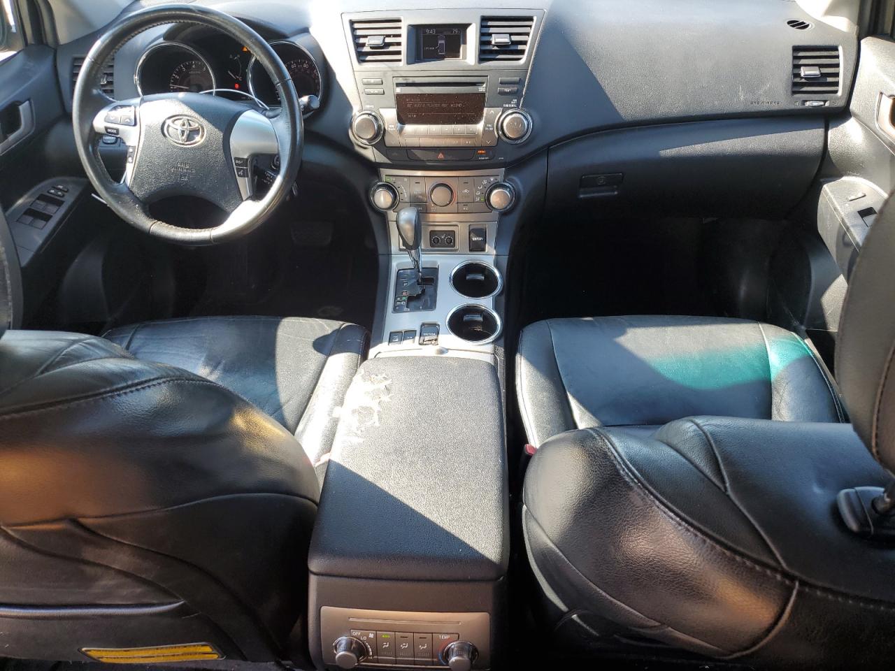 5TDBK3EH5BS083444 2011 Toyota Highlander Base