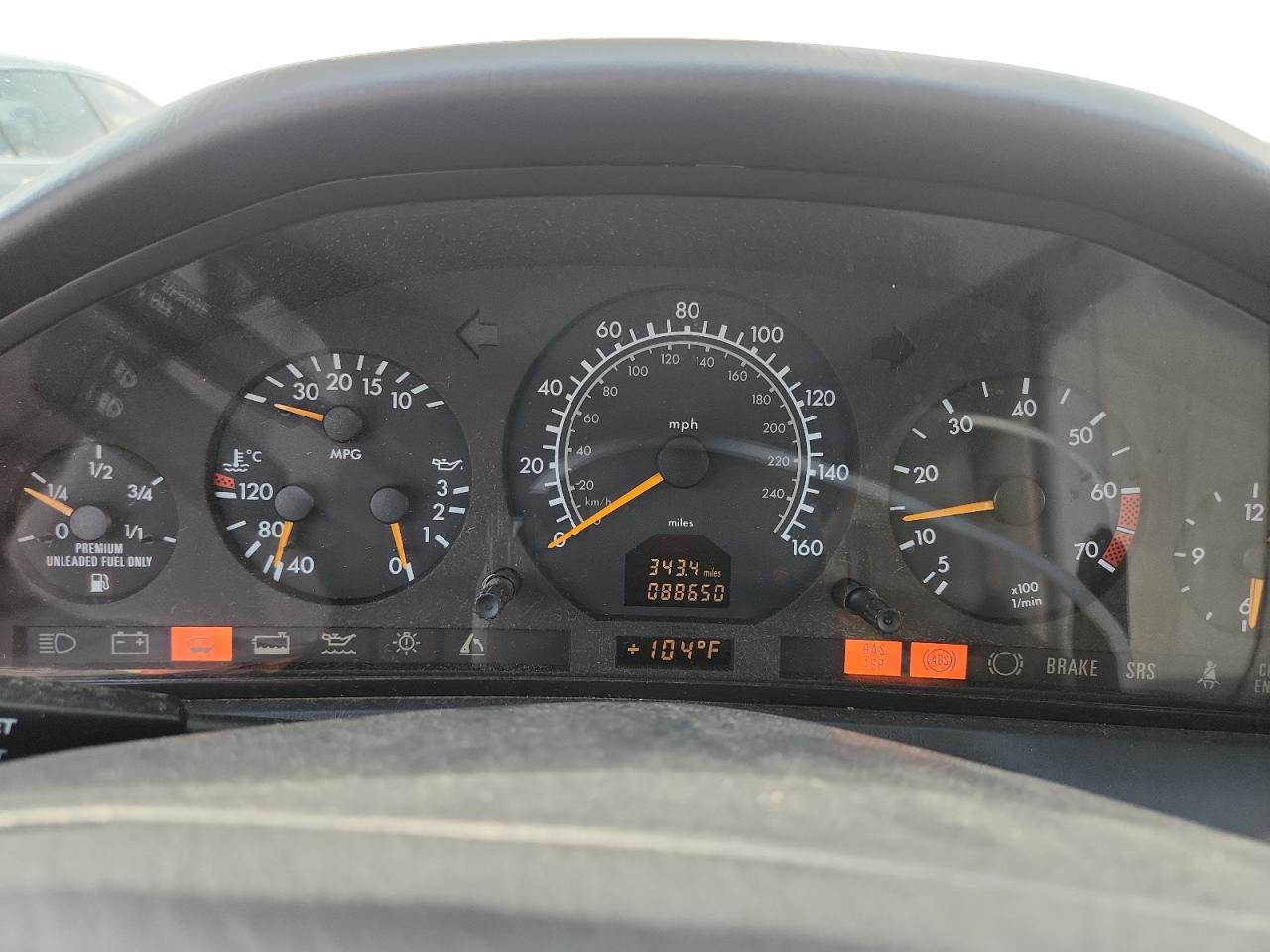 1998 Mercedes-Benz Sl 500 VIN: WDBFA67FXWF168172 Lot: 65232225