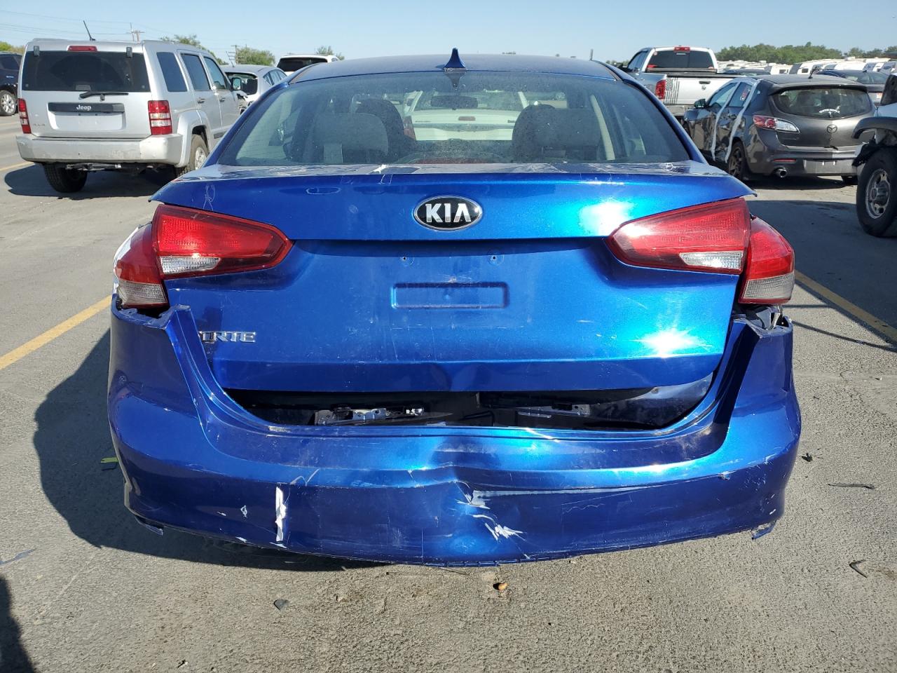 2018 Kia Forte Lx VIN: 3KPFK4A74JE252897 Lot: 64768805