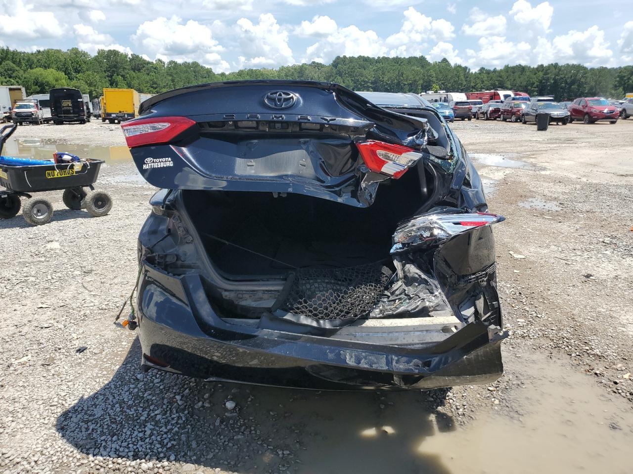2020 Toyota Camry Se VIN: 4T1G11AK2LU382963 Lot: 64903865