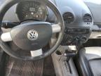 2003 VOLKSWAGEN NEW BEETLE GLS   à vendre chez Copart AB - CALGARY
