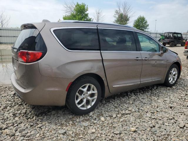  CHRYSLER PACIFICA 2017 tan