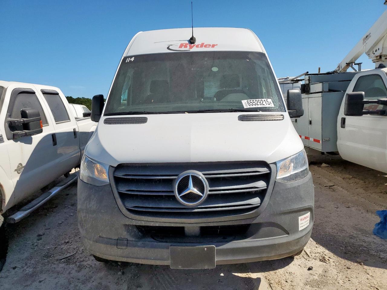 w1y4dchy8nt088881 W1Y4DCHY8NT088881 2022 Mercedes Benz Sprinter 2 - Trucks Delivery Van