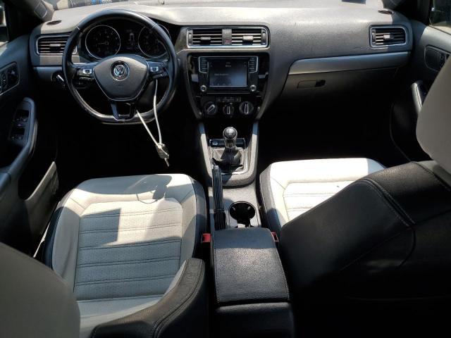 Sedans VOLKSWAGEN JETTA 2016 Czarny