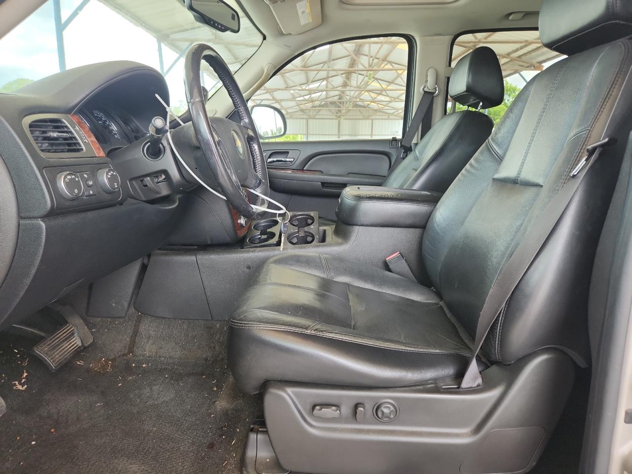 2007 Chevrolet Suburban K1500 VIN: 1GNFK16337J207327 Lot: 64469625