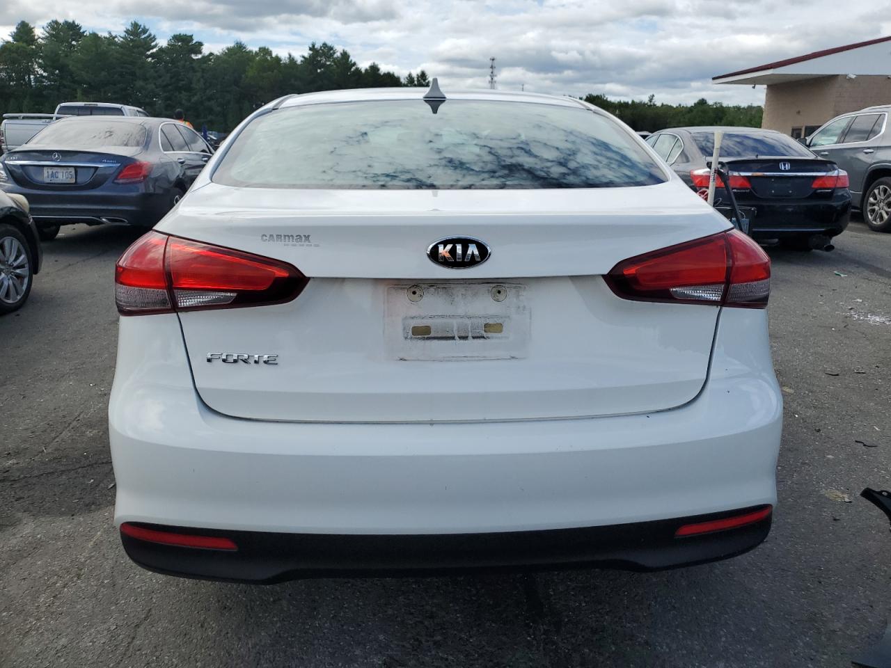 2017 Kia Forte Lx VIN: 3KPFK4A76HE083430 Lot: 64397175