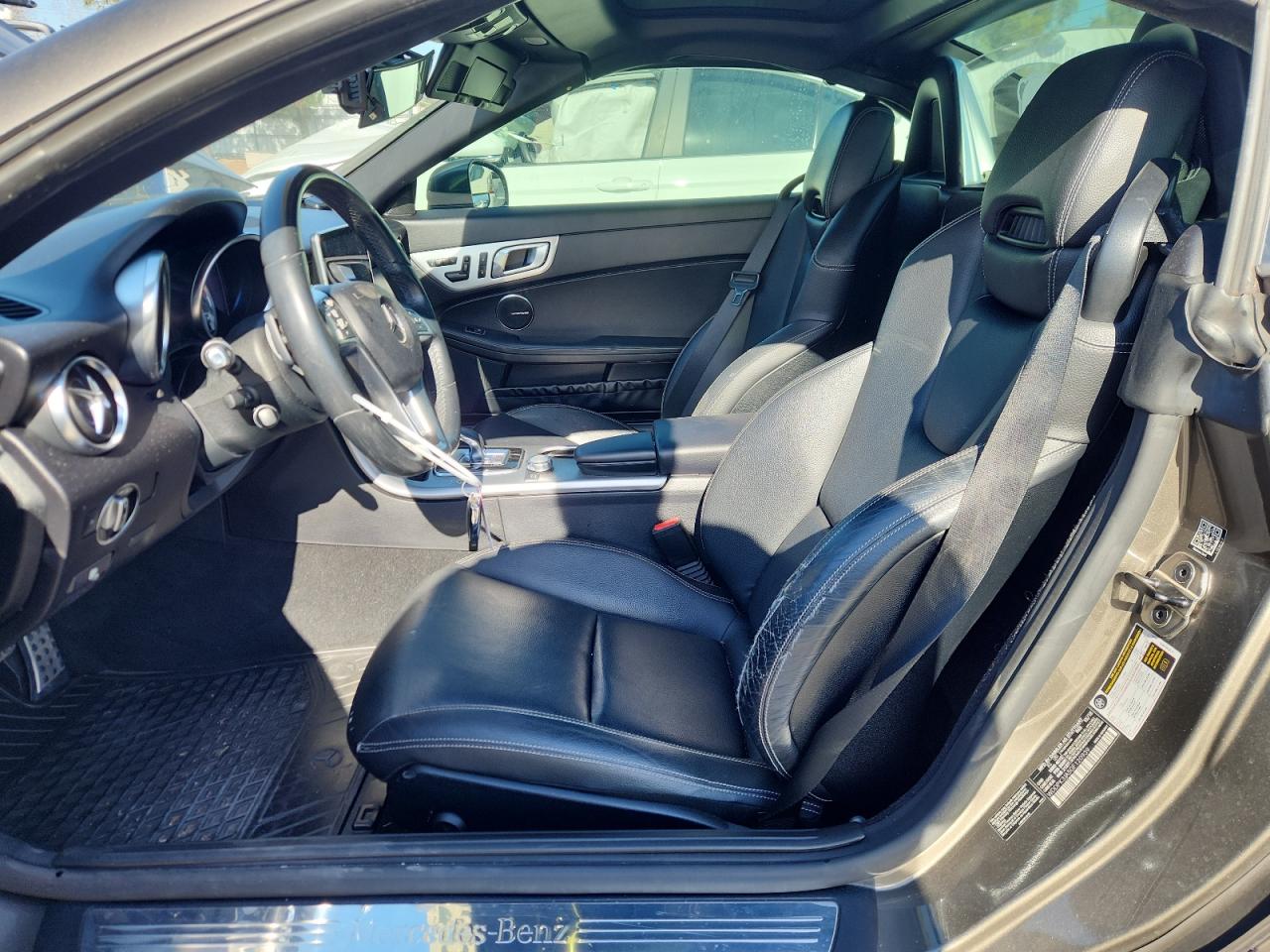 2016 Mercedes-Benz Slk 300 VIN: WDDPK3JA5GF120939 Lot: 63852295