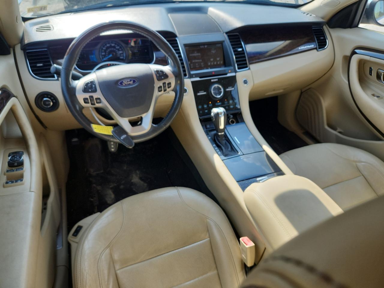 2013 Ford Taurus Limited VIN: 1FAHP2F88DG102737 Lot: 63327915
