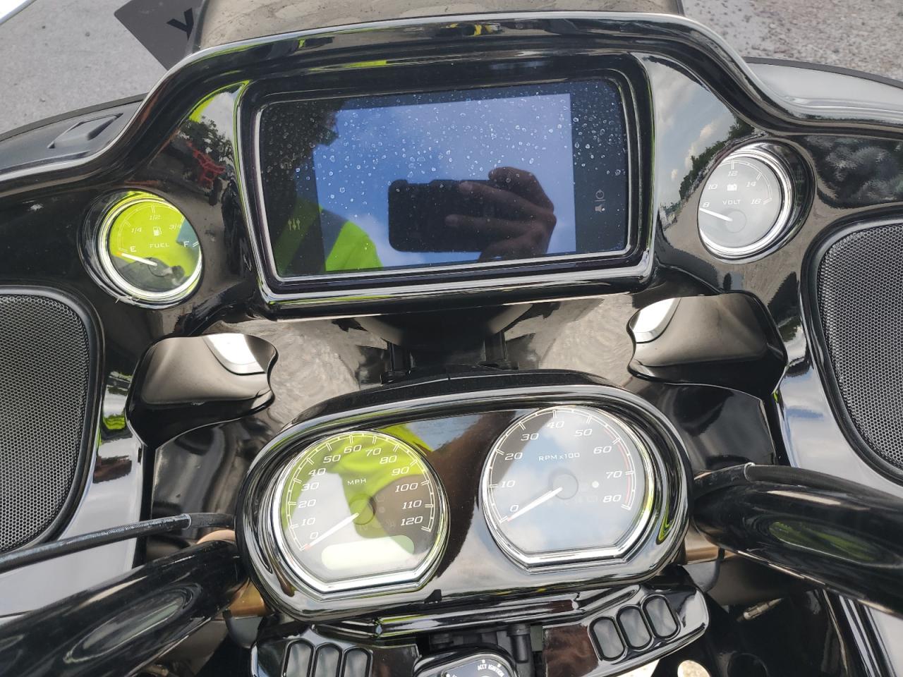 2020 Harley-Davidson Fltrxs VIN: 1HD1KTP2XLB617971 Lot: 65166405
