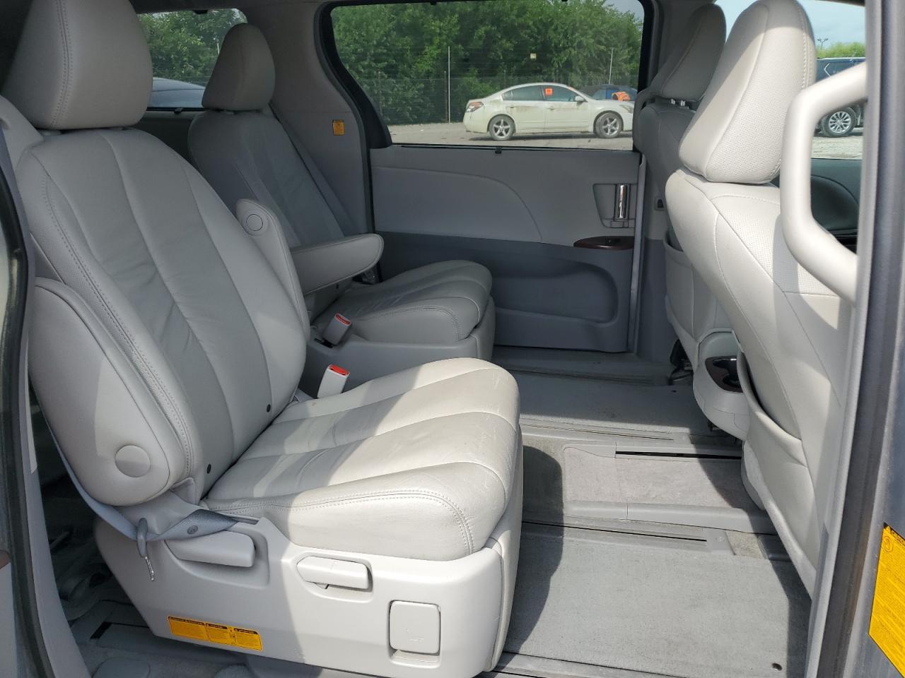 2012 Toyota Sienna Xle VIN: 5TDDK3DC6CS031756 Lot: 65600125