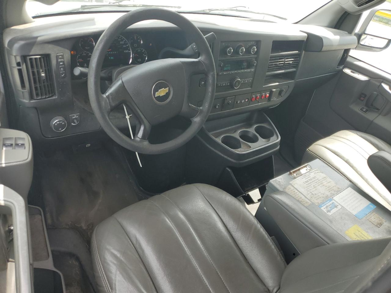 2016 Chevrolet Express G2500 VIN: 1GCWGAFF5G1239250 Lot: 65381015